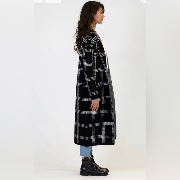 Lyla + Luxe Jimmi Printed Long Coat w/ Pockets | Black w/ White Stitch - Picture 3 of 4